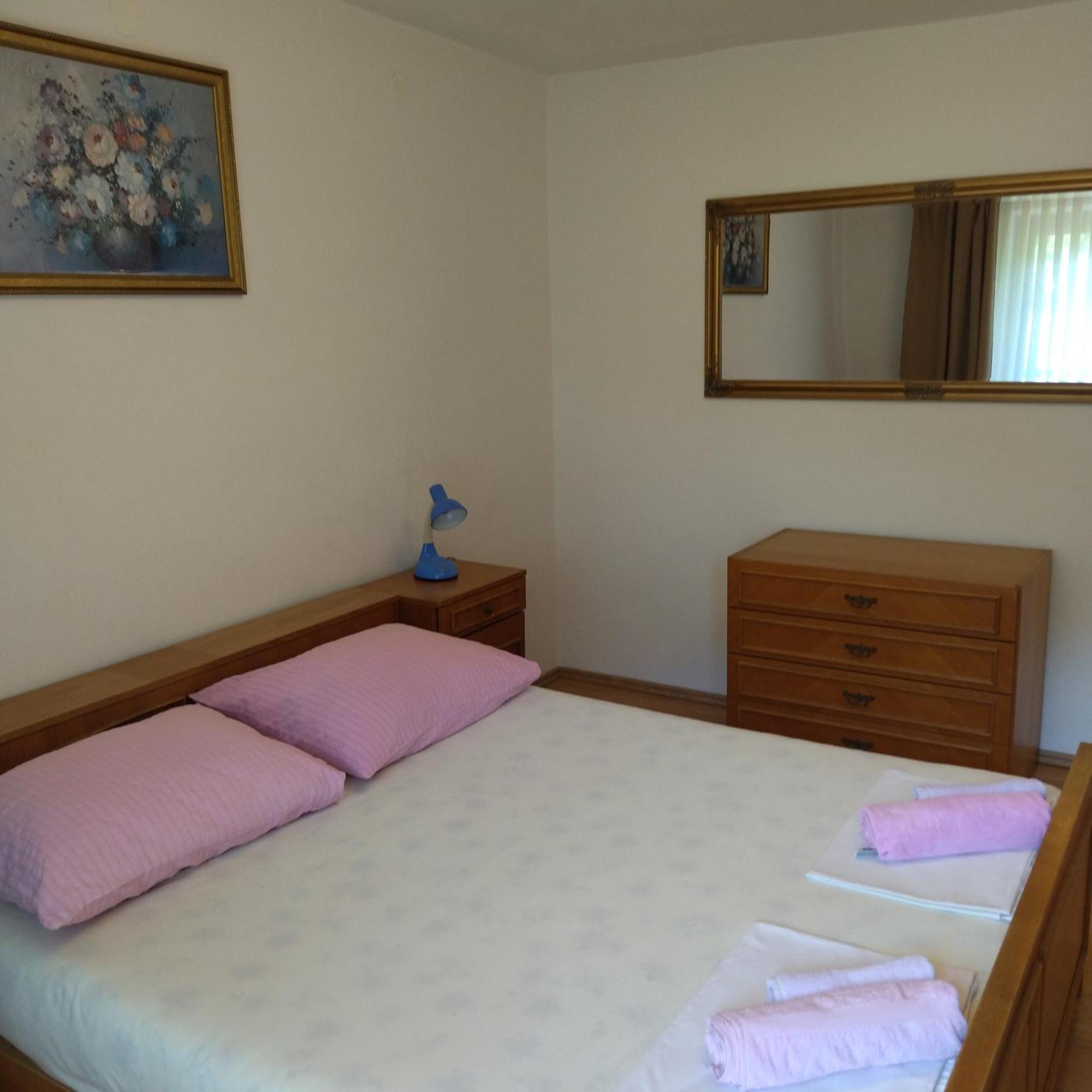 Apartman Nata 塞尼 外观 照片